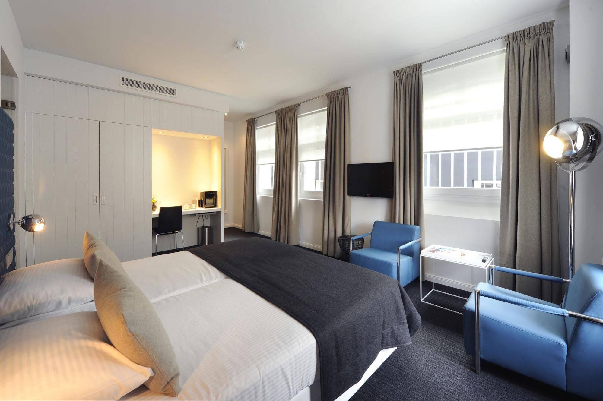 Het Arresthuis Roermond Exterior foto A room at the Hotel Axelmannstein
